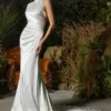 BRAVIA_2 Abito sposa Manu Garcia Bravia